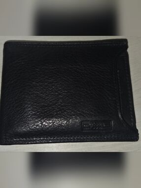 Fossil Black Leather Card & Key Holder